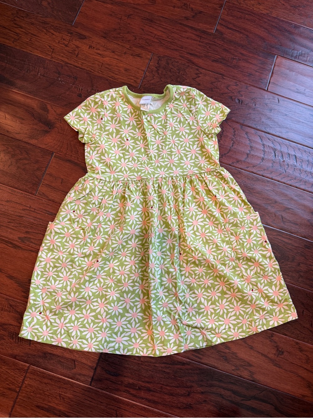 Hanna Andersson Daisy Short-Sleeve Dress
